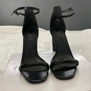 BLACK TOPSHOP HEELS
